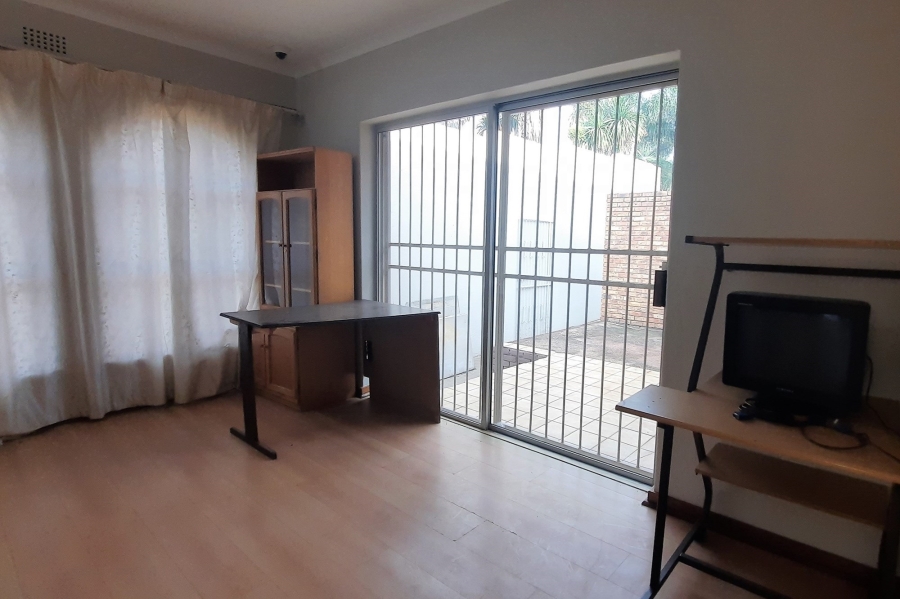 3 Bedroom Property for Sale in Birchleigh North Gauteng