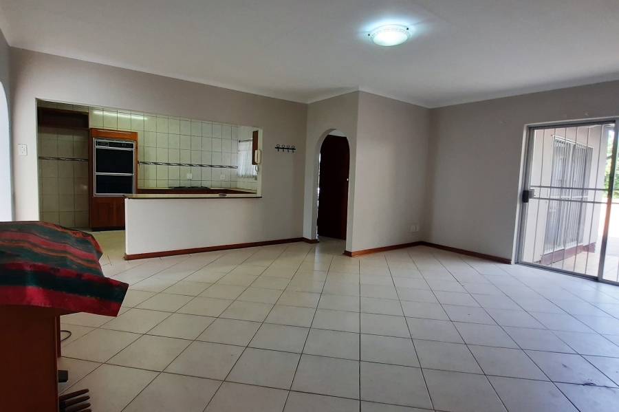 3 Bedroom Property for Sale in Birchleigh North Gauteng