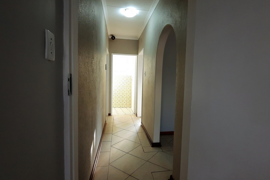 3 Bedroom Property for Sale in Birchleigh North Gauteng