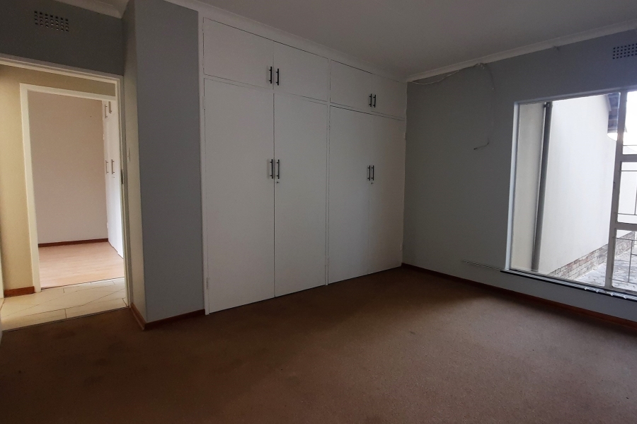 3 Bedroom Property for Sale in Birchleigh North Gauteng