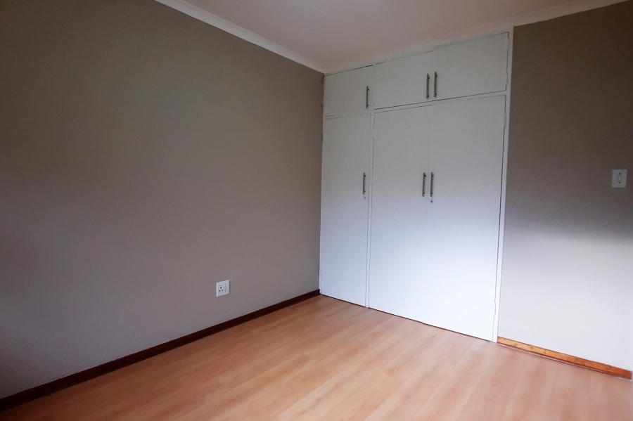 3 Bedroom Property for Sale in Birchleigh North Gauteng