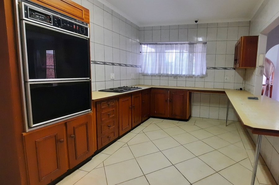 3 Bedroom Property for Sale in Birchleigh North Gauteng