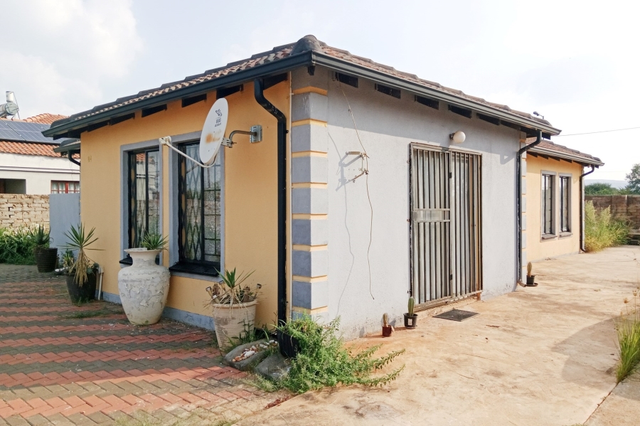 To Let 3 Bedroom Property for Rent in The Orchards Gauteng