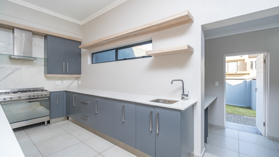 4 Bedroom Property for Sale in Midstream Meadows Gauteng