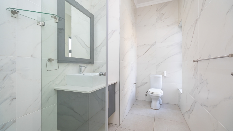 4 Bedroom Property for Sale in Midstream Meadows Gauteng