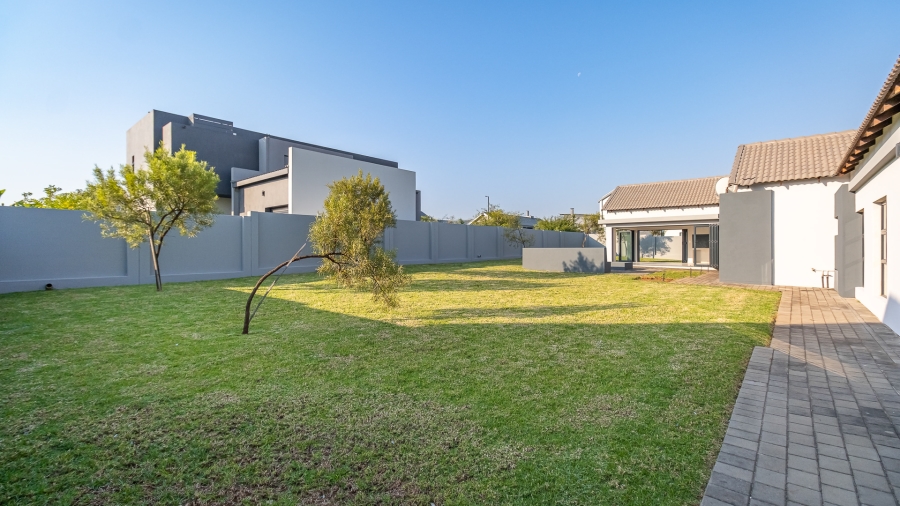 4 Bedroom Property for Sale in Midstream Meadows Gauteng