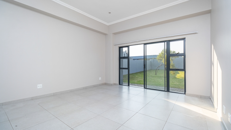 4 Bedroom Property for Sale in Midstream Meadows Gauteng