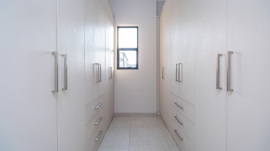 4 Bedroom Property for Sale in Midstream Meadows Gauteng