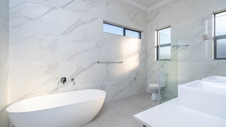 4 Bedroom Property for Sale in Midstream Meadows Gauteng