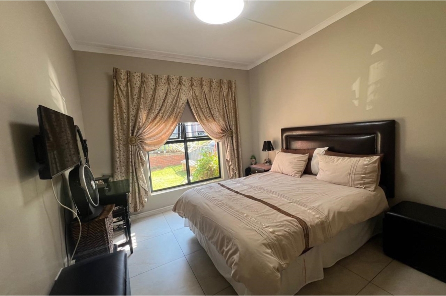 To Let 2 Bedroom Property for Rent in North Riding Gauteng