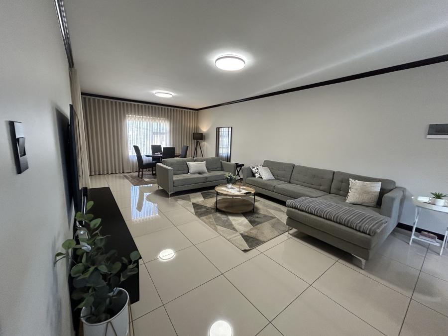 2 Bedroom Property for Sale in Carlswald Gauteng