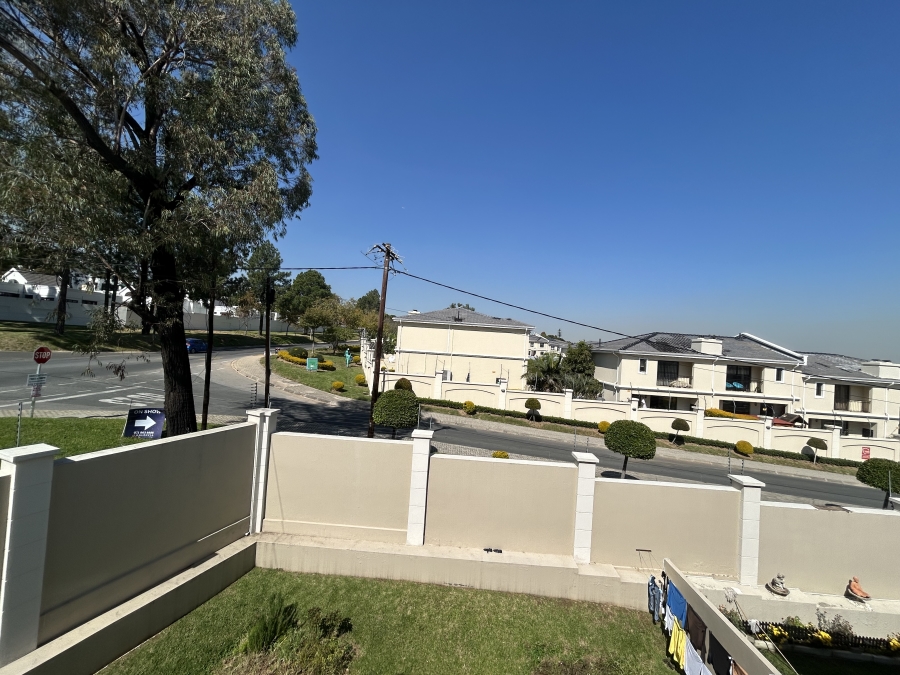 2 Bedroom Property for Sale in Carlswald Gauteng