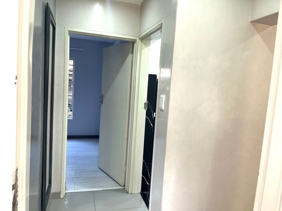 2 Bedroom Property for Sale in Morningside Gauteng