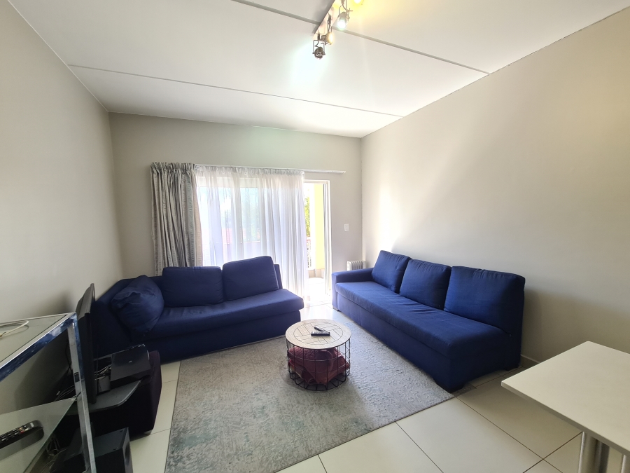 To Let 2 Bedroom Property for Rent in Magaliessig Gauteng