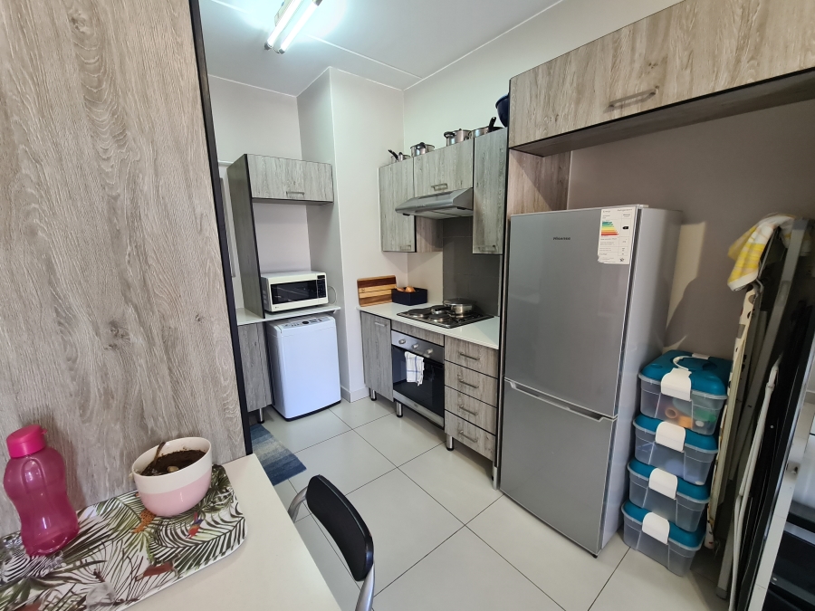 To Let 2 Bedroom Property for Rent in Magaliessig Gauteng