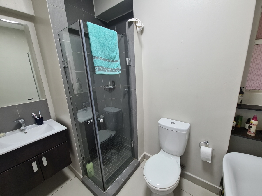 To Let 2 Bedroom Property for Rent in Magaliessig Gauteng