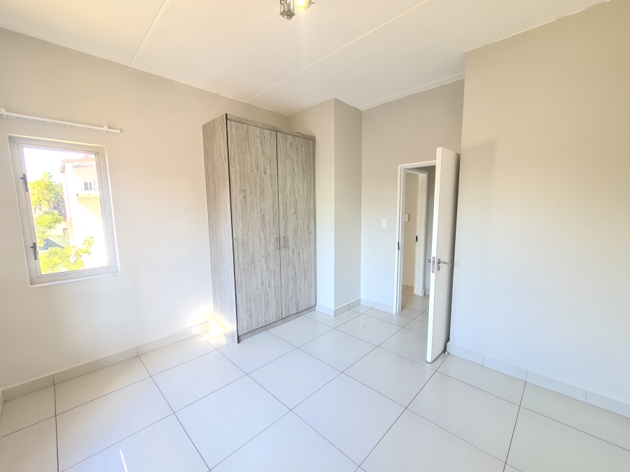 To Let 2 Bedroom Property for Rent in Magaliessig Gauteng