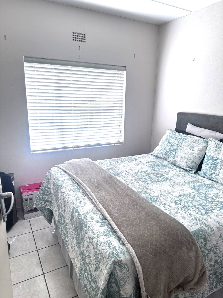 2 Bedroom Property for Sale in Crystal Park Gauteng