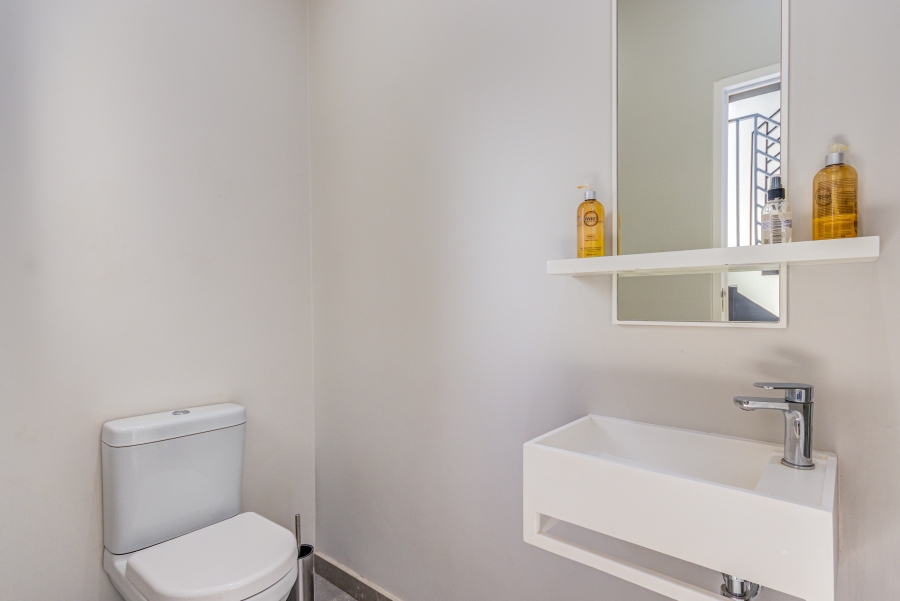 3 Bedroom Property for Sale in Kyalami Gauteng