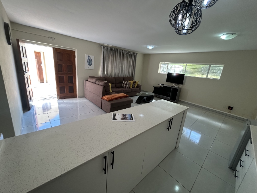 To Let 1 Bedroom Property for Rent in Vorna Valley Gauteng