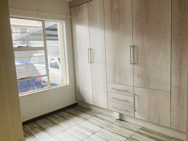 2 Bedroom Property for Sale in Brenthurst Gauteng