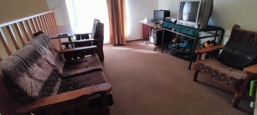 3 Bedroom Property for Sale in Helikonpark Gauteng