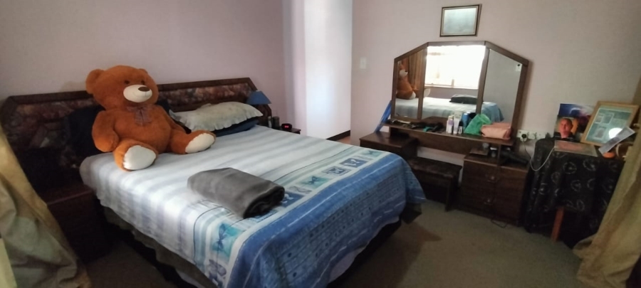 3 Bedroom Property for Sale in Helikonpark Gauteng