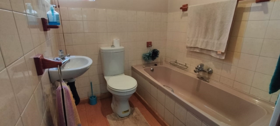 3 Bedroom Property for Sale in Helikonpark Gauteng