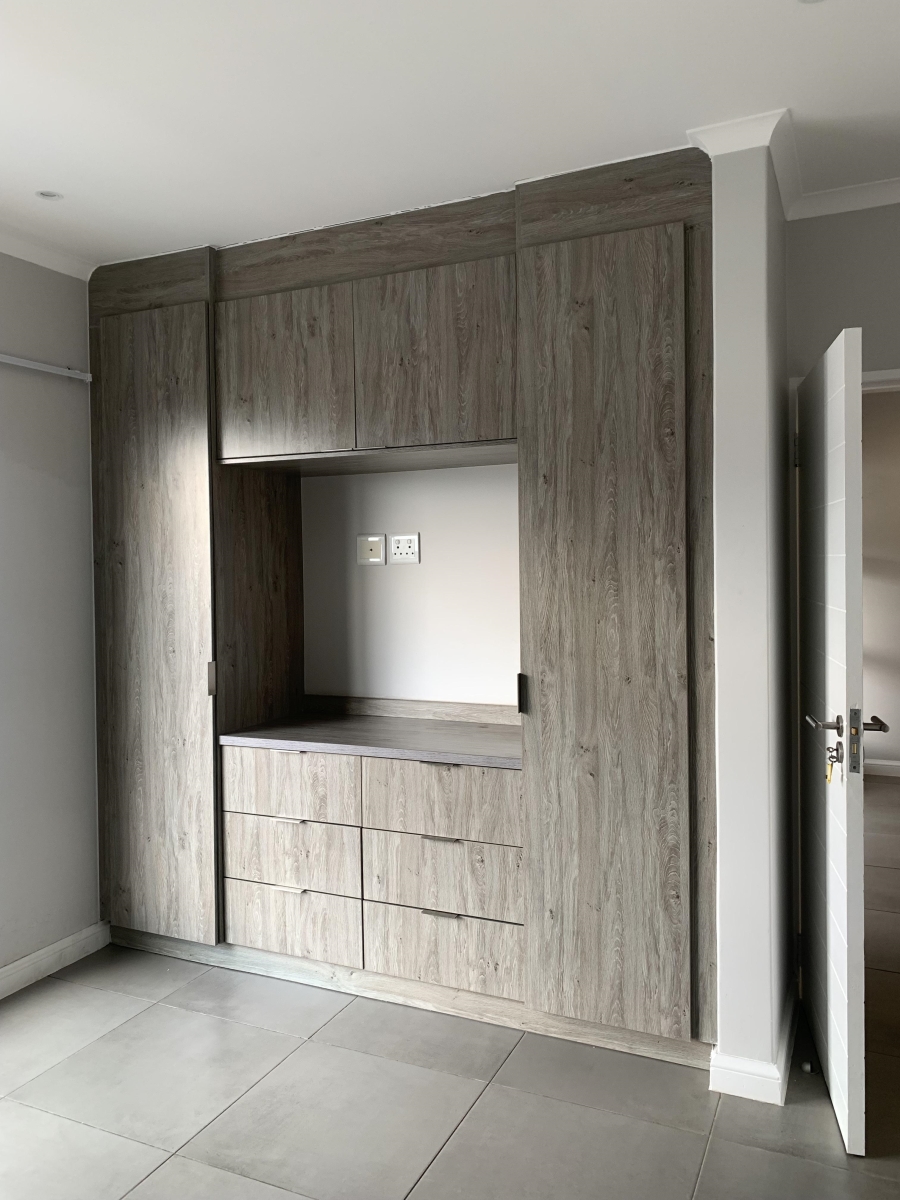To Let 2 Bedroom Property for Rent in Morningside Gauteng