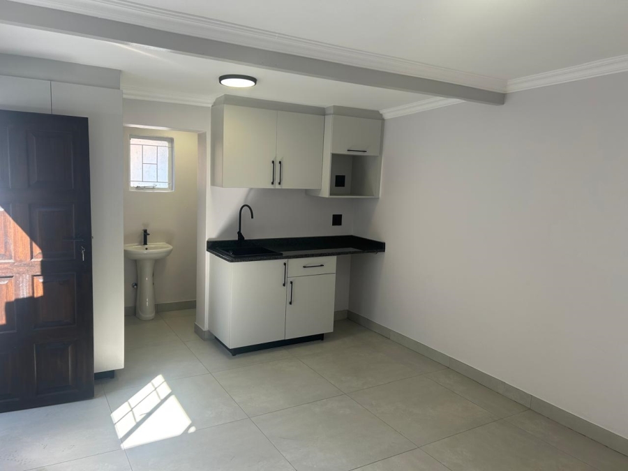 4 Bedroom Property for Sale in Garsfontein Gauteng