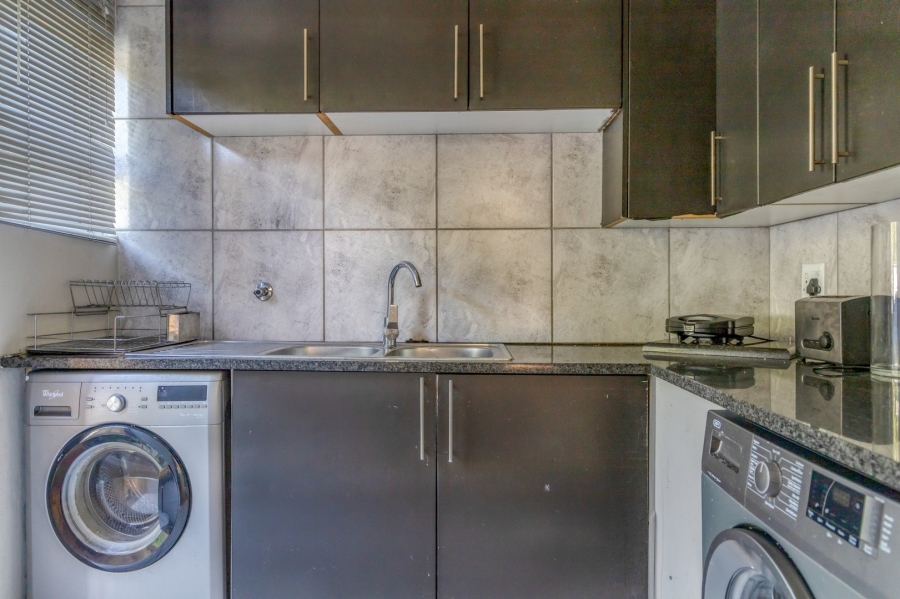 3 Bedroom Property for Sale in Broadacres Gauteng