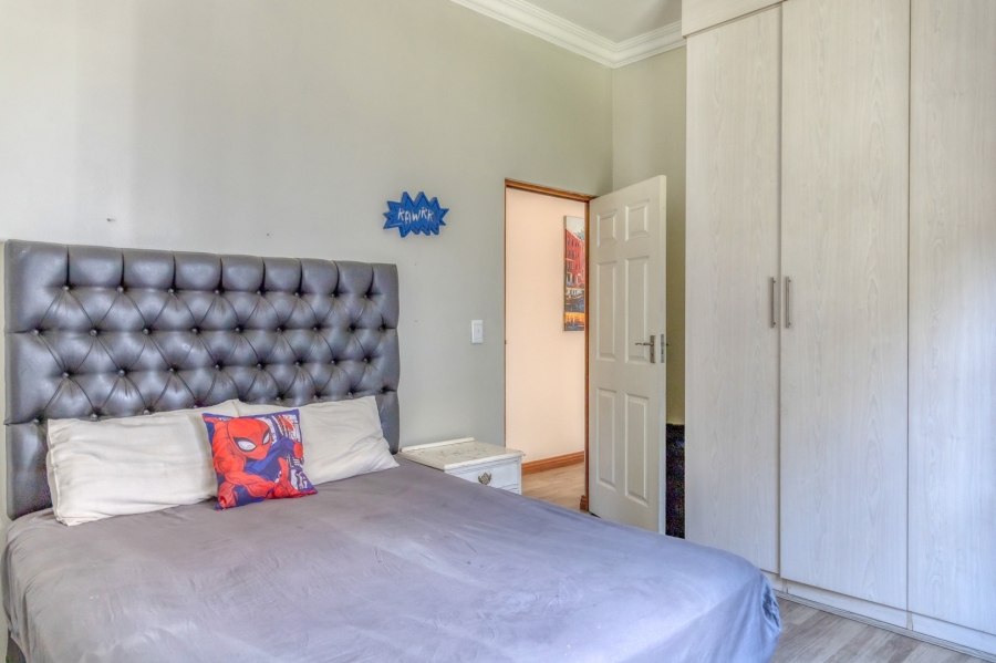 3 Bedroom Property for Sale in Broadacres Gauteng