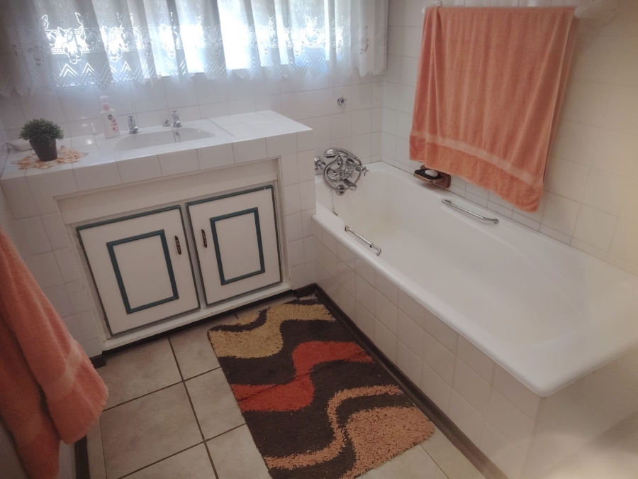 3 Bedroom Property for Sale in Randgate Gauteng