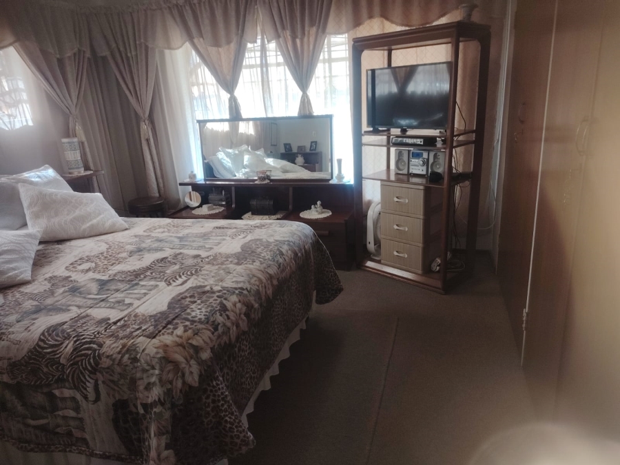 3 Bedroom Property for Sale in Randgate Gauteng