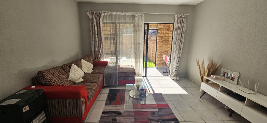3 Bedroom Property for Sale in New Market Gauteng