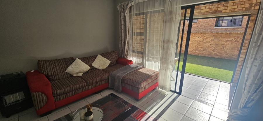 3 Bedroom Property for Sale in New Market Gauteng