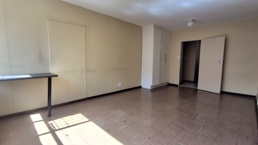 2 Bedroom Property for Sale in Sunnyside Gauteng