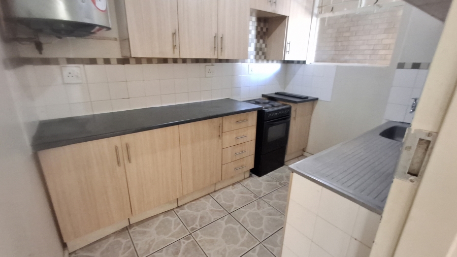 2 Bedroom Property for Sale in Sunnyside Gauteng