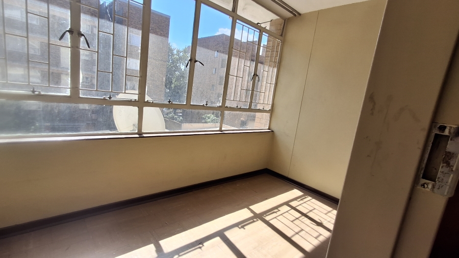 2 Bedroom Property for Sale in Sunnyside Gauteng