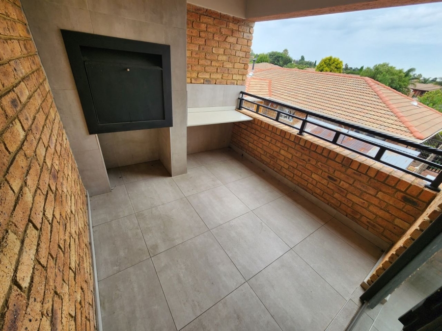2 Bedroom Property for Sale in Ravenswood Gauteng