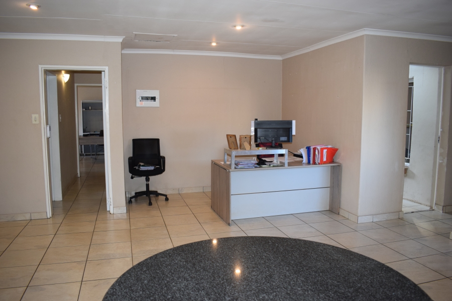 To Let commercial Property for Rent in Pierre Van Ryneveld Gauteng