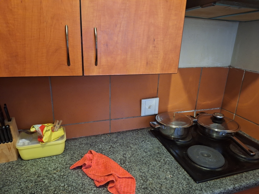 1 Bedroom Property for Sale in Sunnyside Gauteng
