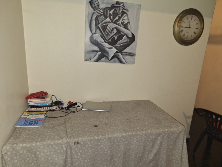 1 Bedroom Property for Sale in Sunnyside Gauteng