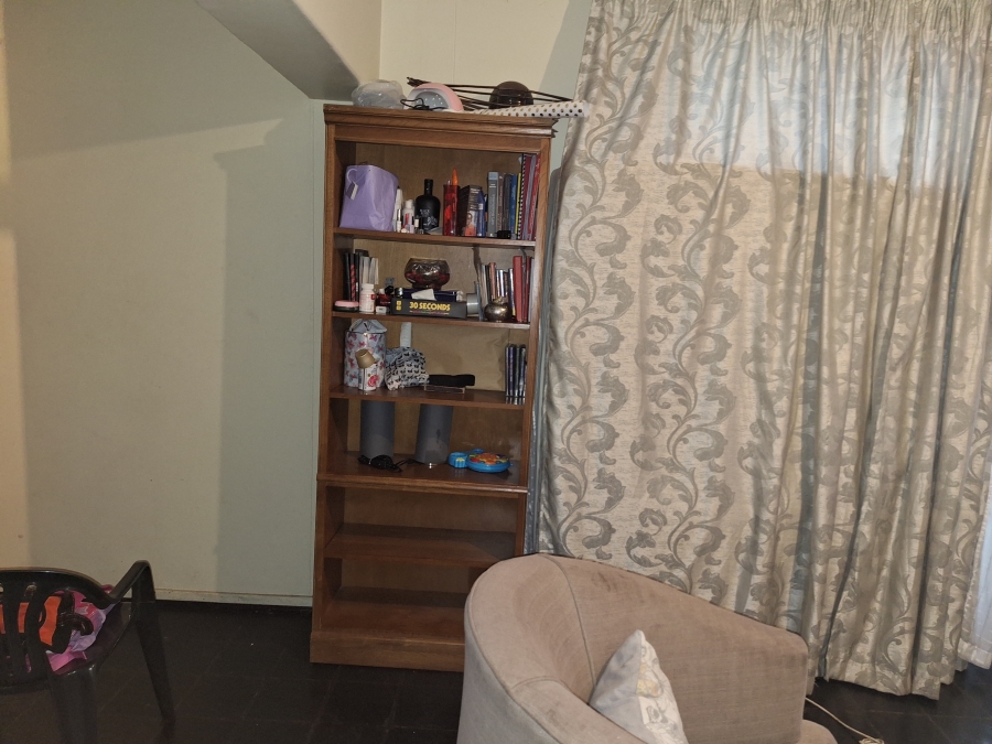 1 Bedroom Property for Sale in Sunnyside Gauteng