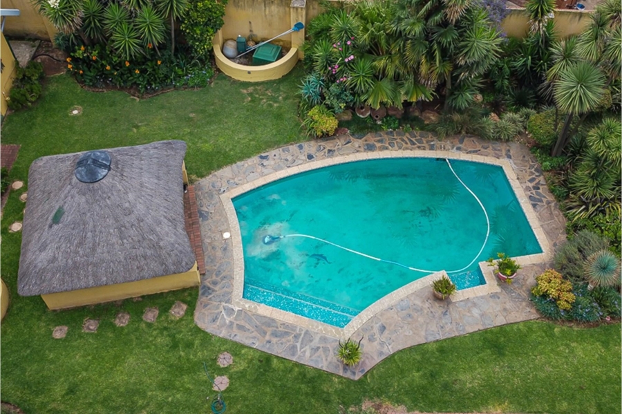 4 Bedroom Property for Sale in Selcourt Gauteng