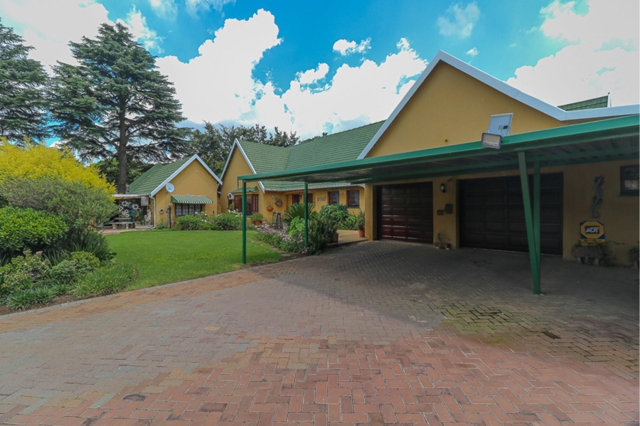 4 Bedroom Property for Sale in Selcourt Gauteng