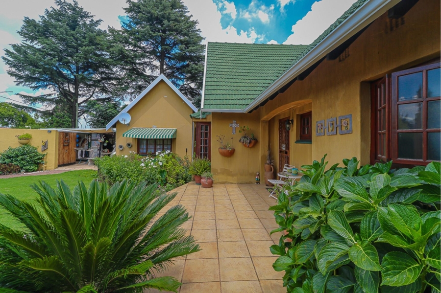 4 Bedroom Property for Sale in Selcourt Gauteng