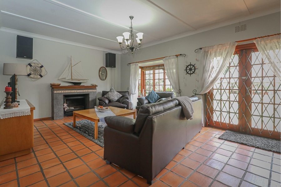 4 Bedroom Property for Sale in Selcourt Gauteng