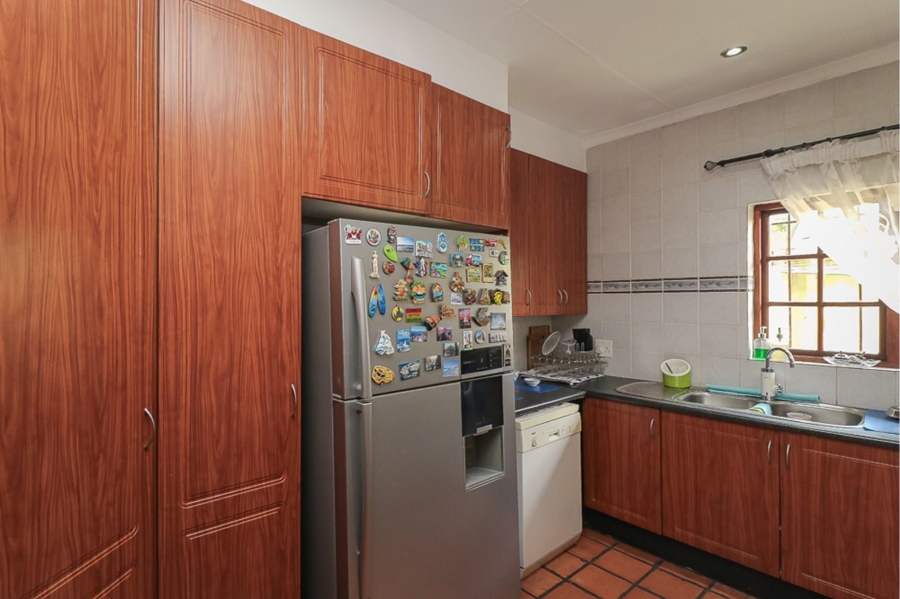 4 Bedroom Property for Sale in Selcourt Gauteng