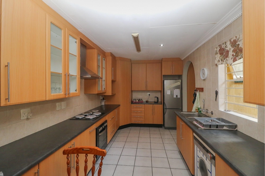 4 Bedroom Property for Sale in Selcourt Gauteng